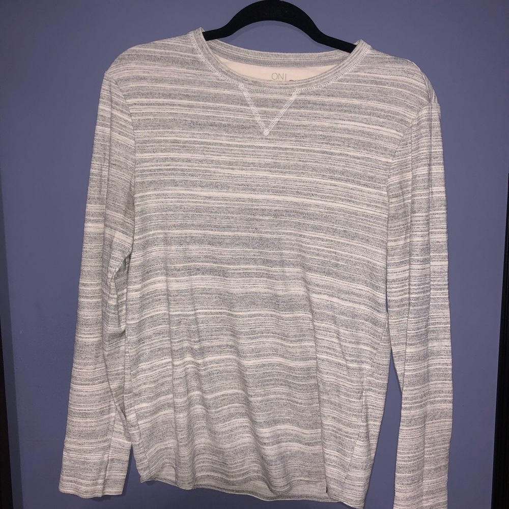 Urban Outfitters Light gray Long Sleeve